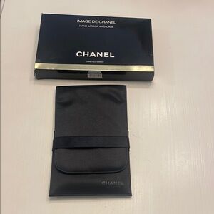 CHANEL Black silk/satin case